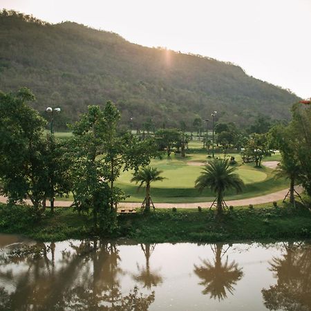 PhuBachiang Golf&Resort Pakse Bagian luar foto