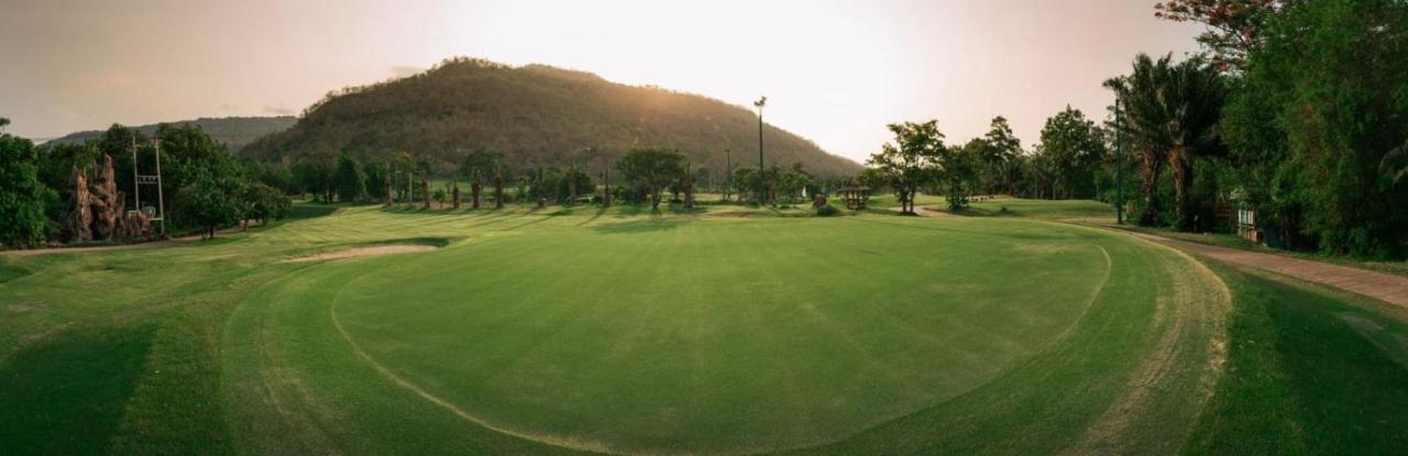 PhuBachiang Golf&Resort Pakse Bagian luar foto