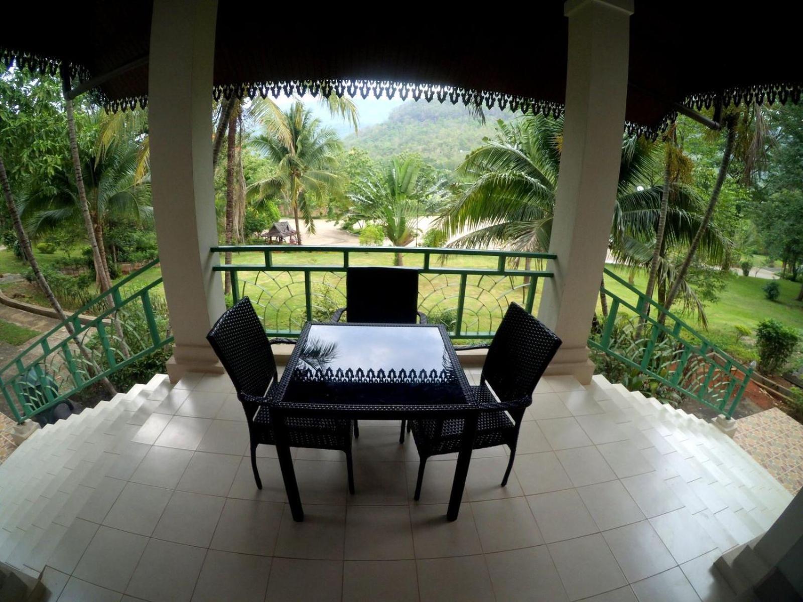 PhuBachiang Golf&Resort Pakse Bagian luar foto