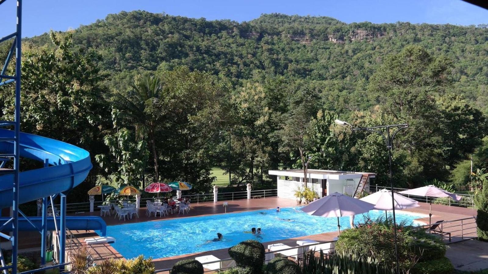 PhuBachiang Golf&Resort Pakse Bagian luar foto
