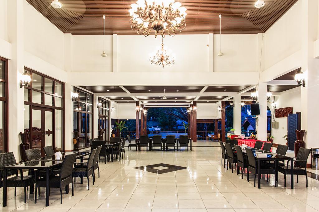 PhuBachiang Golf&Resort Pakse Bagian luar foto