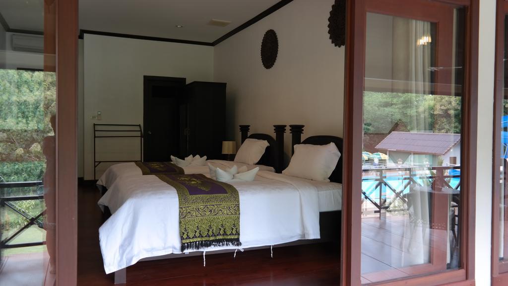 PhuBachiang Golf&Resort Pakse Bagian luar foto