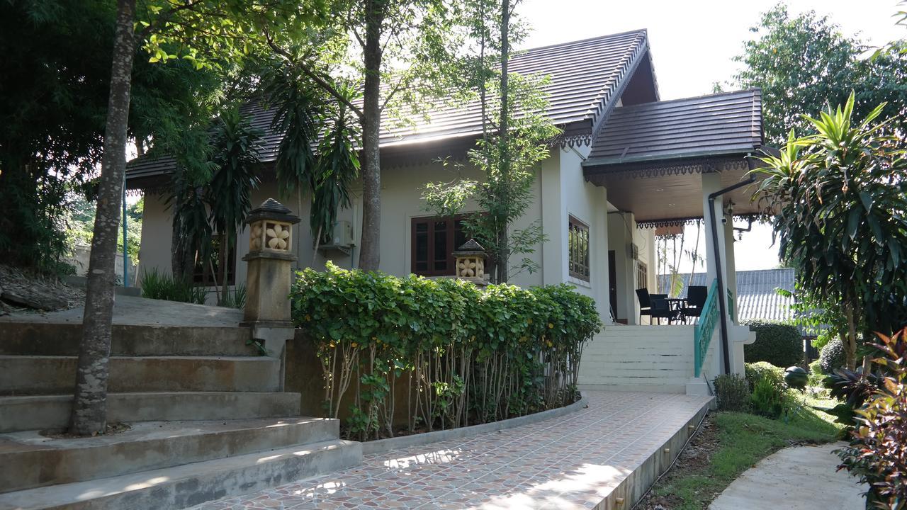 PhuBachiang Golf&Resort Pakse Bagian luar foto