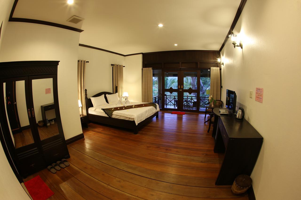 PhuBachiang Golf&Resort Pakse Bagian luar foto